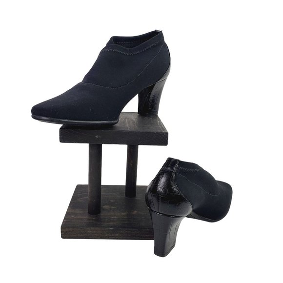 Donald J. Pliner Reya Neoprene Brazillian Crocodile Leather Booties Sz 6.5 - Picture 2 of 9